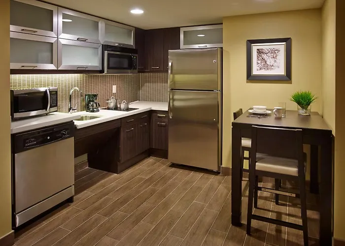 Golf hotels Homewood Suites By Hilton Hamilton