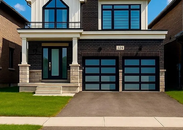 Bungalow rentals Brand New 4 Bedroom By Hamilton Airport!